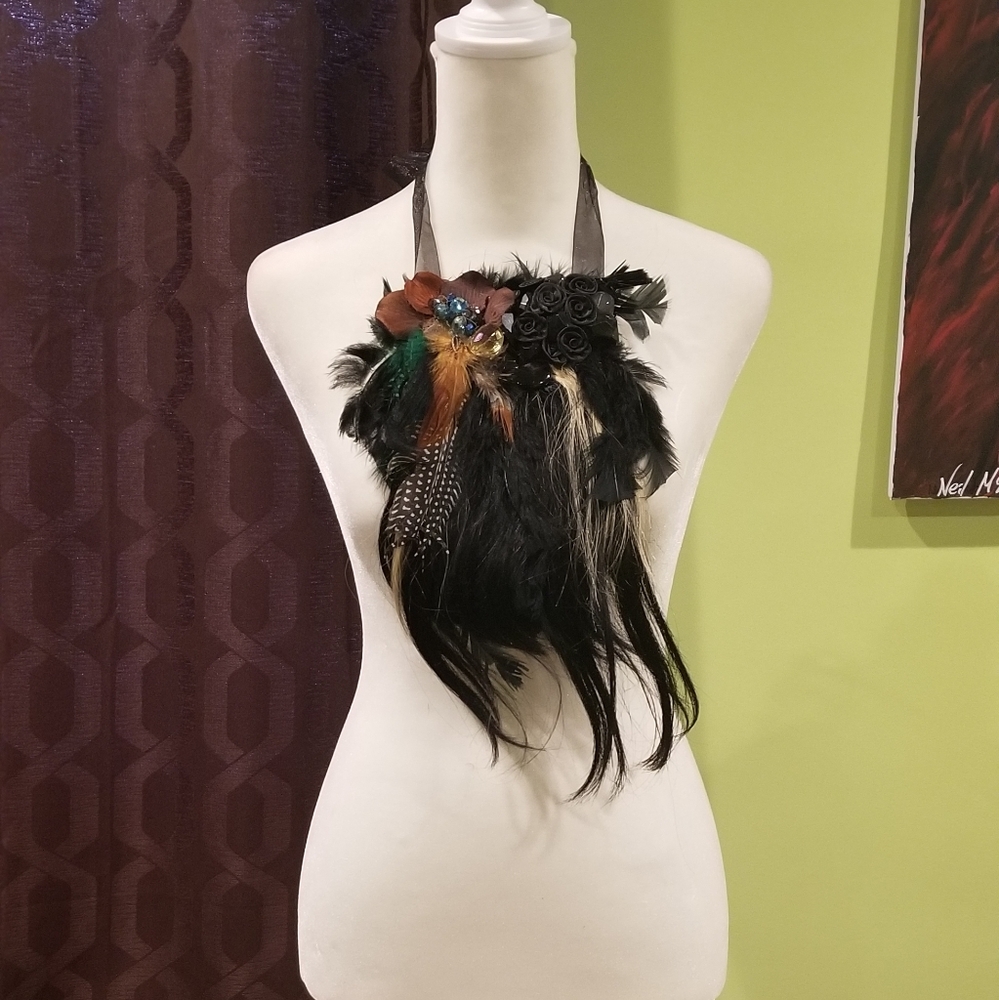 NWOT Beaded Bib Necklace With Feathers And Human Hair